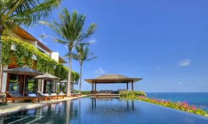 Sanya Bay free travel